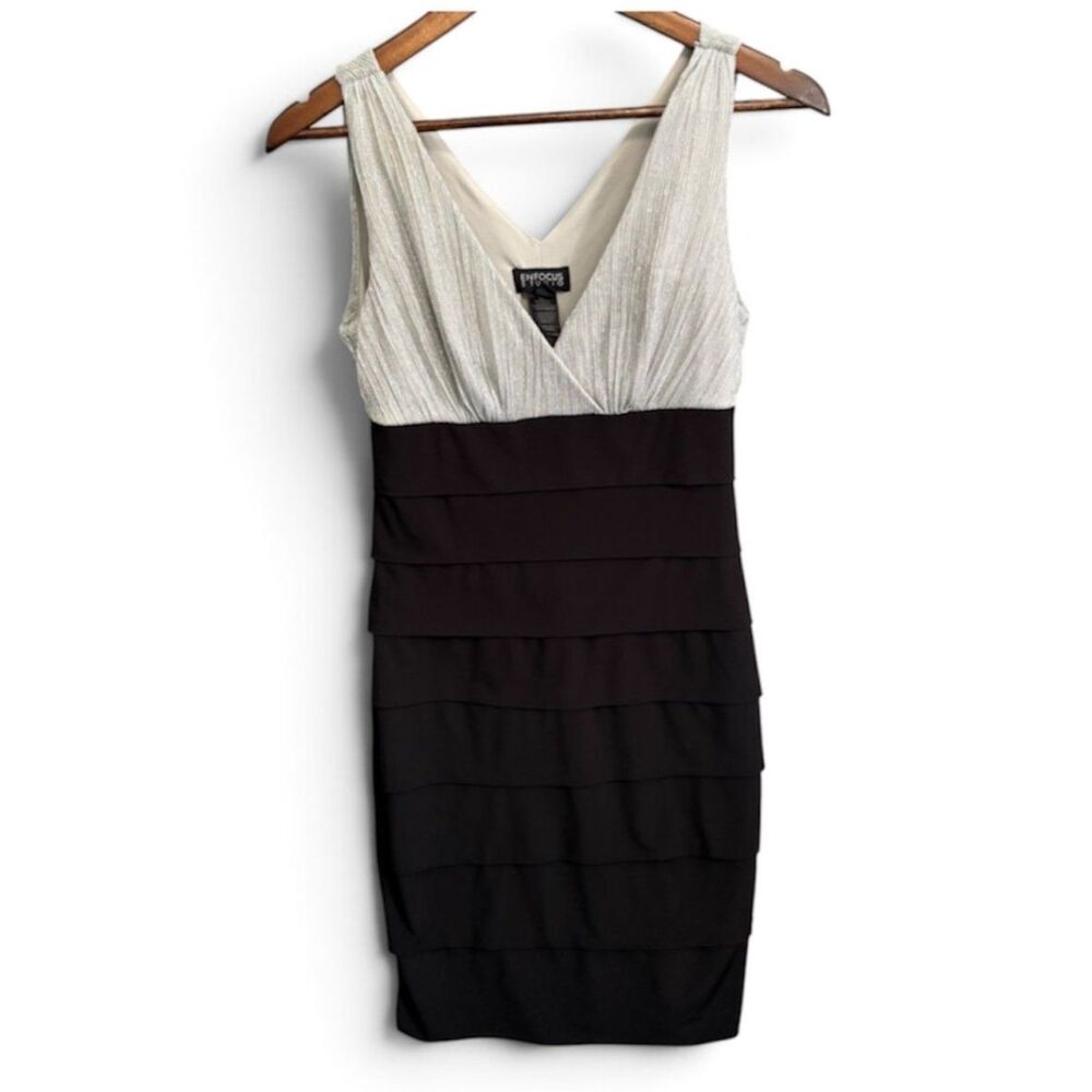 Enfocus Studio Silver Black Shimmer Tiered Cocktail Dress Y2K Romantic Party 4